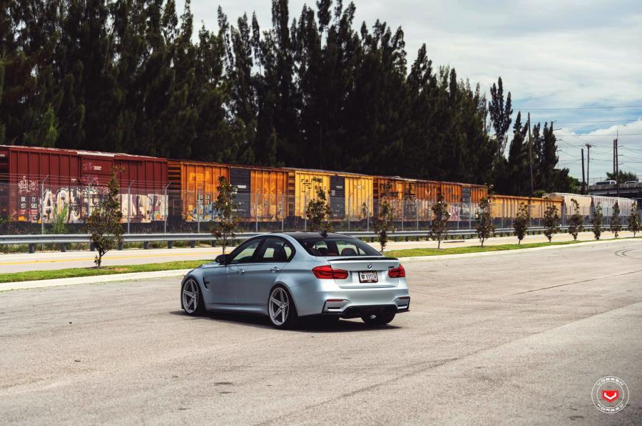  BMW M3 Sedan on Vossen Wheels (M-X5) 2019 года  (фото 11 из 18)